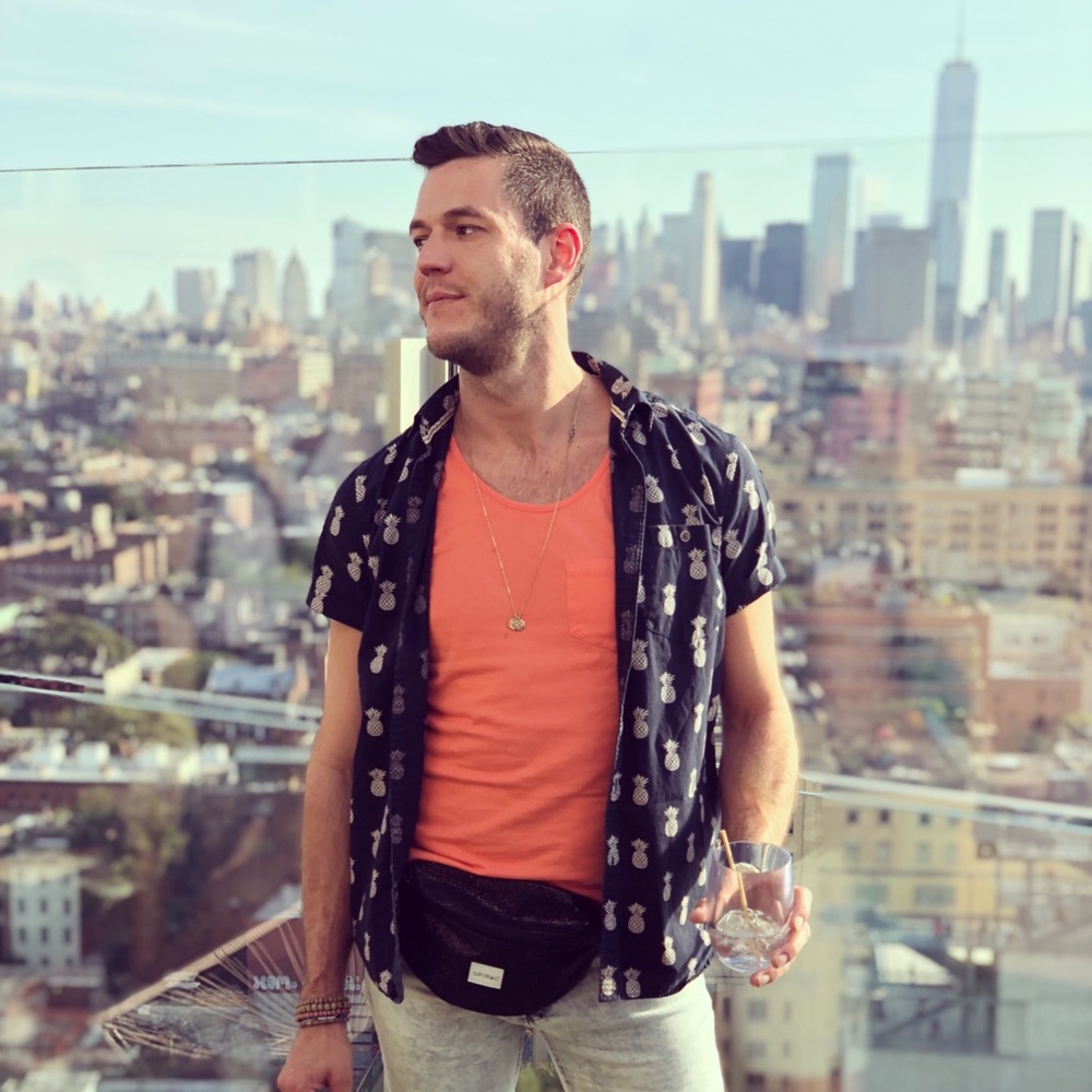 Meet your Posher, Clint